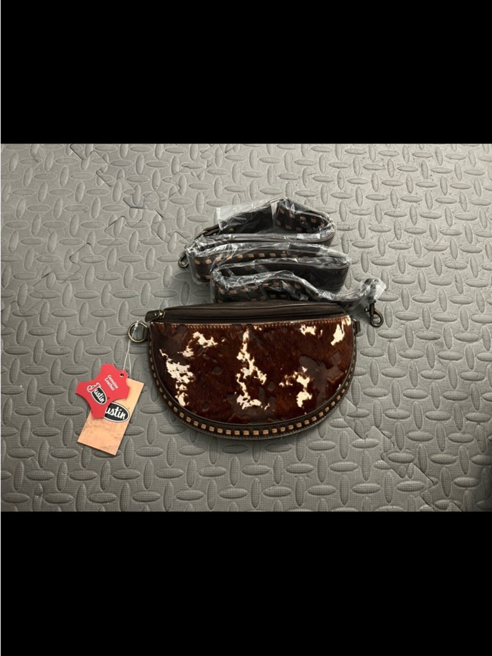 NWT Justin cowhide bum bag belt bag crossbody retail $78
